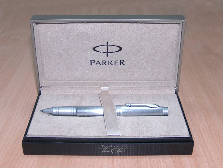 Ручка-роллер Parker Premier Monochrome Titanium PVD
